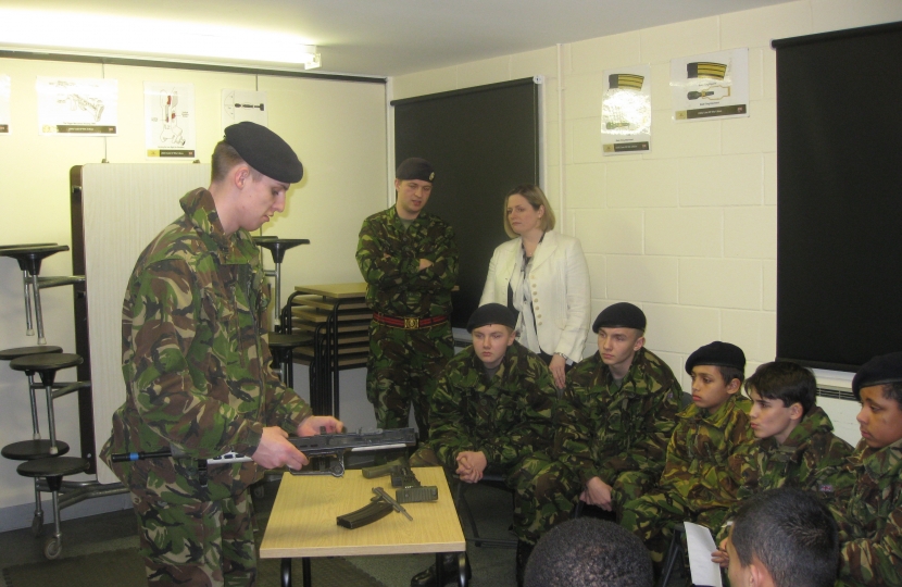 Mary meets Welsh Guards before deployment